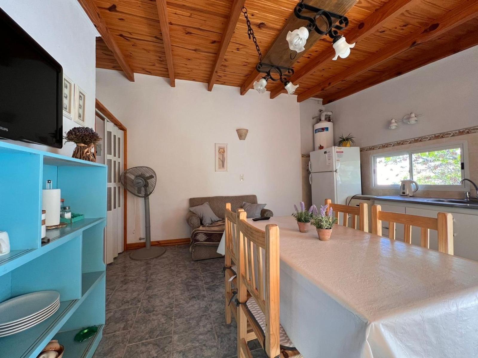 Hosteria Isabel Departamentos Y Habitaciones Con Bano Privado Las Grutas Quarto foto