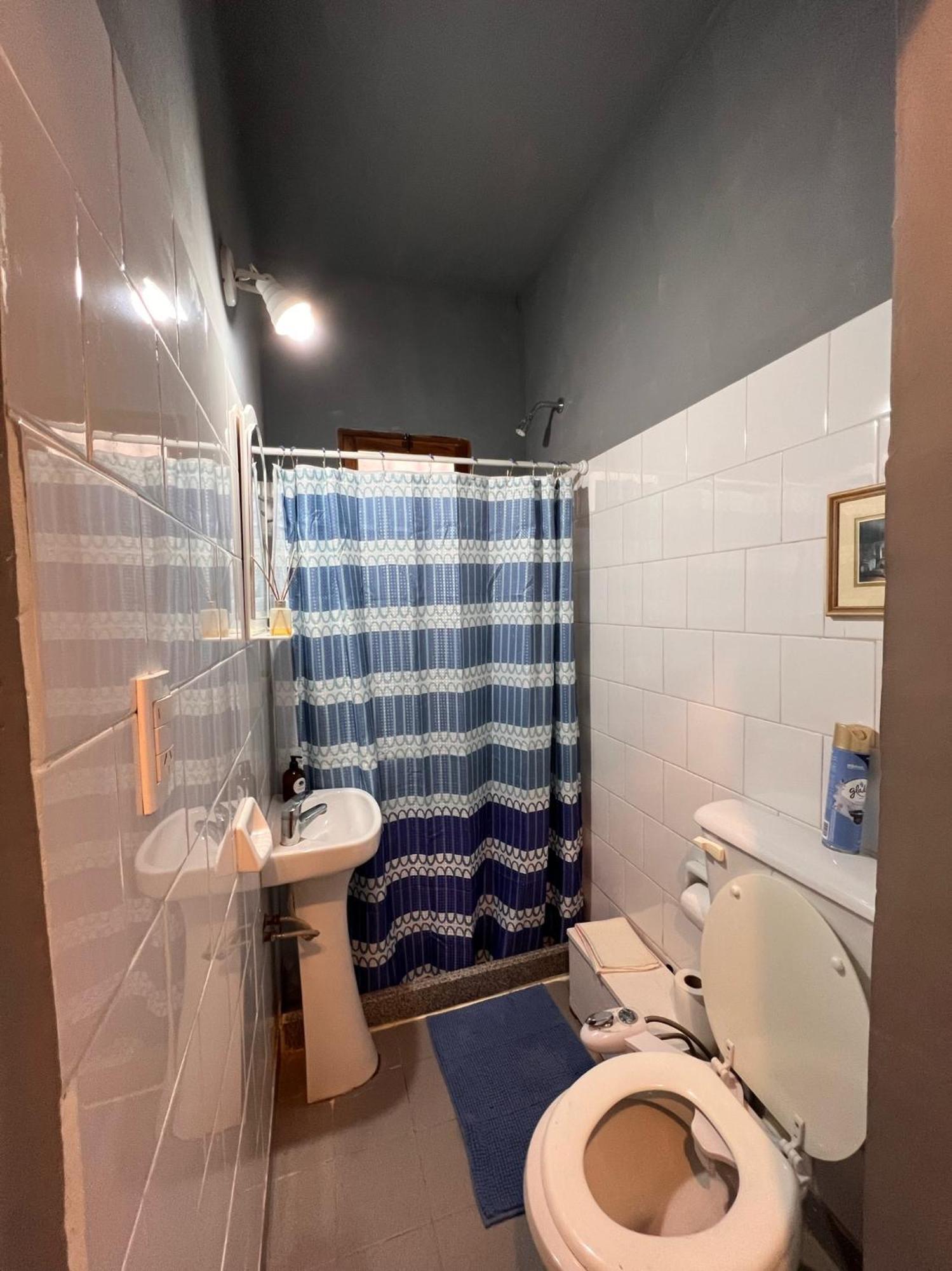 Hosteria Isabel Departamentos Y Habitaciones Con Bano Privado Las Grutas Quarto foto